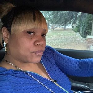 Meet your Posher, Latoya